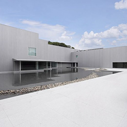 長野県信濃美術館 東山魁夷館