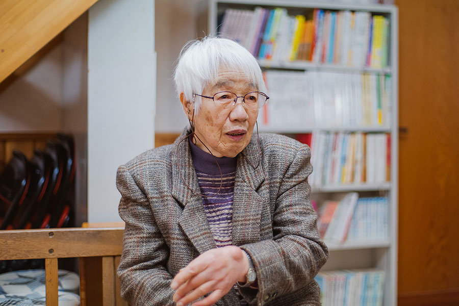 写真：須坂市立須坂図書館