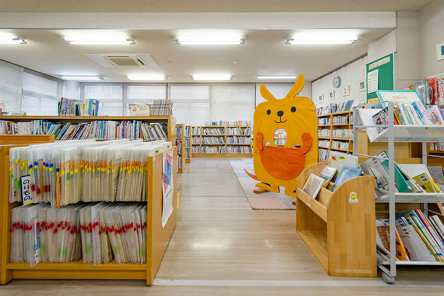 須坂市立須坂図書館