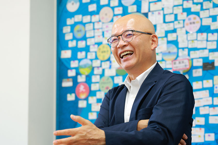 写真:多様な学びを地域で支える「エンジョイスクエア」